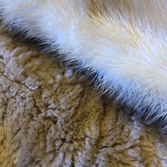 Vintage Dayton’s Fur Jacket - Picture 7 of 8